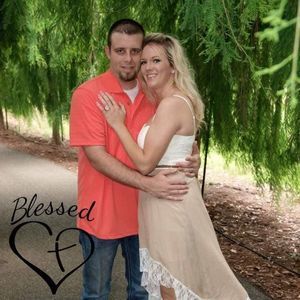 Meet your Posher, Ashley-casey